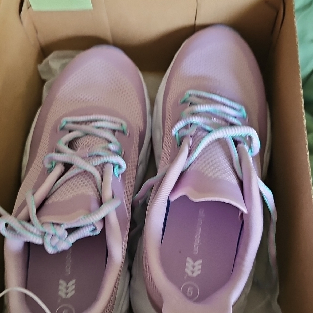 All in Motion Purple Sneakers Size 5 Women's NWT - Picture 4 of 6